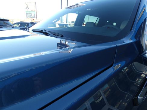 New 2026 GMC Yukon XL Elevation image 7