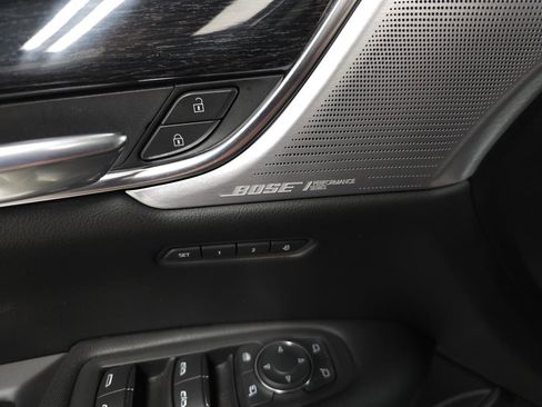 Used 2021 Cadillac XT5 Premium Luxury image 15