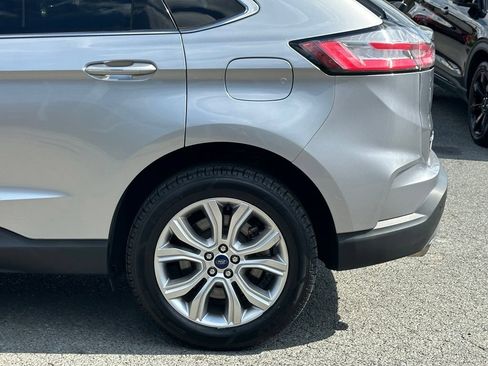 Used 2022 Ford Edge Titanium AWD/4WD image 40