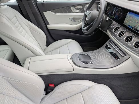 Used 2021 Mercedes-Benz E 450 4MATIC All-Terrain Wagon image 37