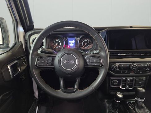 Used 2024 Jeep Wrangler Sport S AWD/4WD image 17