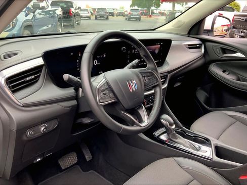 Used 2025 Buick Encore GX Preferred AWD/4WD image 18