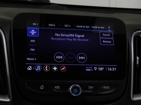 Used 2023 Chevrolet Malibu LT FWD image 38