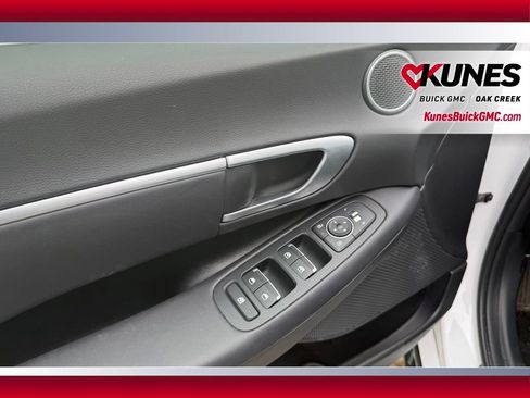 Used 2026 Hyundai Sonata SEL FWD image 6