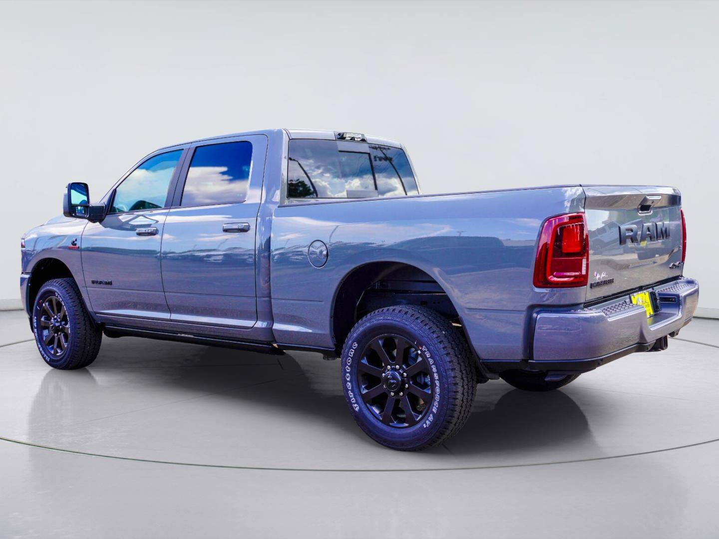 New 2027 RAM 2500 Laramie AWD/4WD image 6