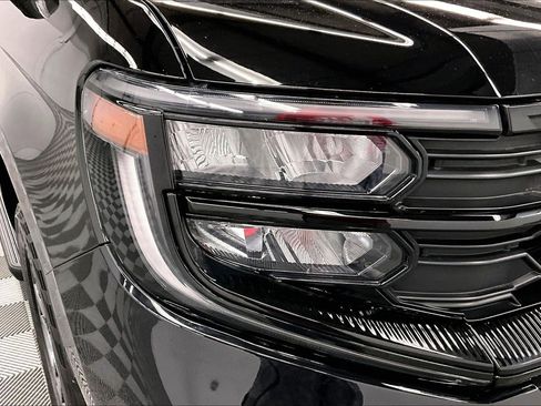 Used 2025 Ford Expedition Max Active AWD/4WD image 36