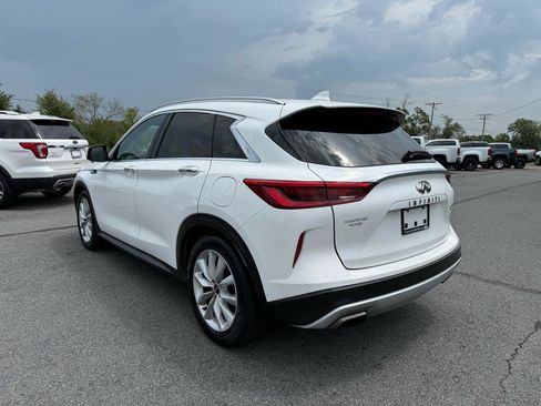 Used 2019 INFINITI QX50 Luxe FWD image 4