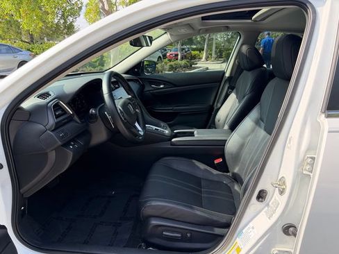Used 2020 Honda Insight Touring image 8