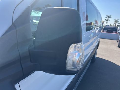 Used 2022 Ford Transit 350 XLT image 12