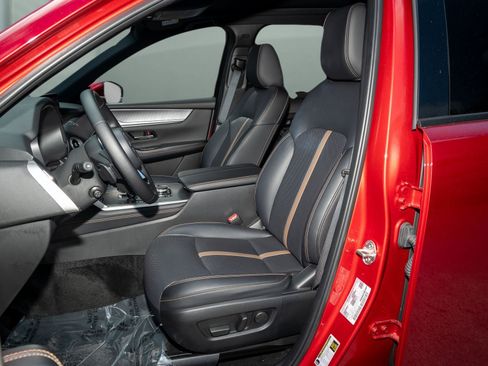 Used 2025 MAZDA CX-90 3.3 Turbo S w/ Premium Package image 6