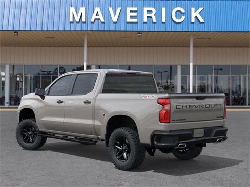 New 2026 Chevrolet Silverado 1500 Custom Trail Boss w/ LPO, Dark Essentials Package image 3