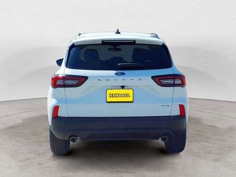 Certified 2026 Ford Escape ST-Line w/ Tech Pack #1 AWD/4WD image 4
