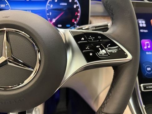 Certified 2026 Mercedes-Benz GLC 300 4MATIC image 19