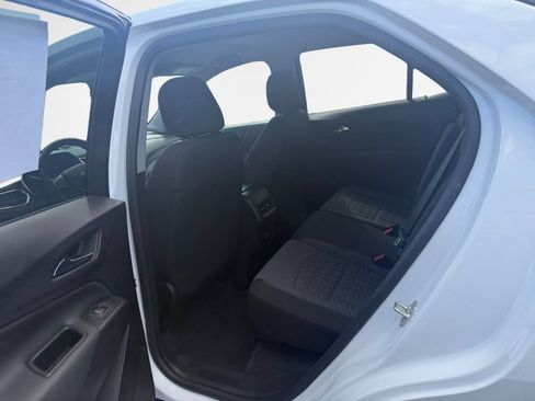 Certified 2024 Chevrolet Equinox LT AWD/4WD image 24