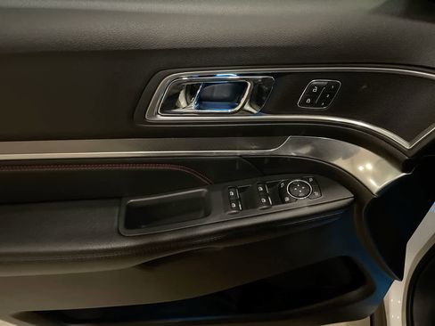 Used 2017 Ford Explorer Sport w/ Equipment Group 401A image 13
