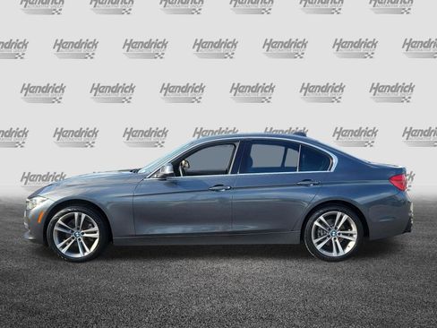 Used 2018 BMW 330i xDrive Sedan AWD/4WD image 4