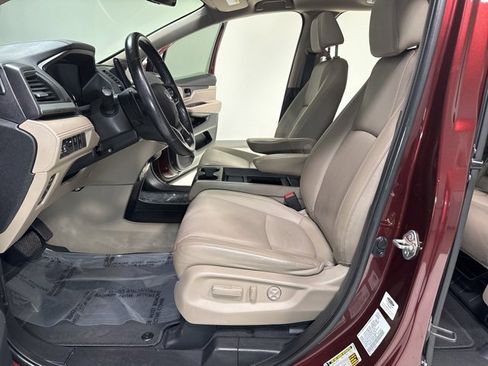Used 2019 Honda Odyssey EX-L image 12