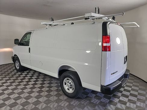 New 2025 Chevrolet Express 3500 w/ Driver Convenience Package RWD image 7