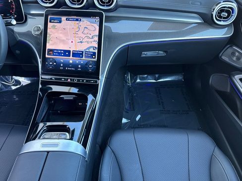 Certified 2025 Mercedes-Benz CLE 300 4MATIC Cabriolet image 30