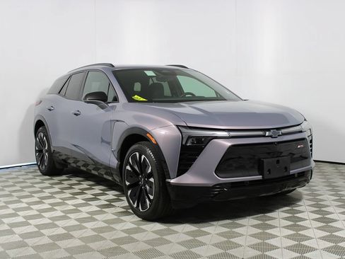 Used 2024 Chevrolet Blazer EV RS RWD image 31
