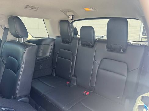 Used 2024 Nissan Pathfinder SL w/ Cargo Package AWD/4WD image 14