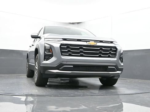 New 2026 Chevrolet Equinox LT w/ LPO, Floor Liner Package image 42