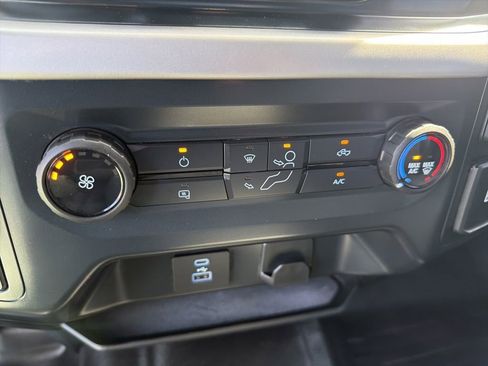 Used 2022 Ford F150 XL w/ Equipment Group 101A High AWD/4WD image 17