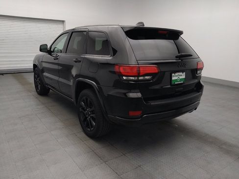 Used 2021 Jeep Grand Cherokee Laredo X RWD image 5