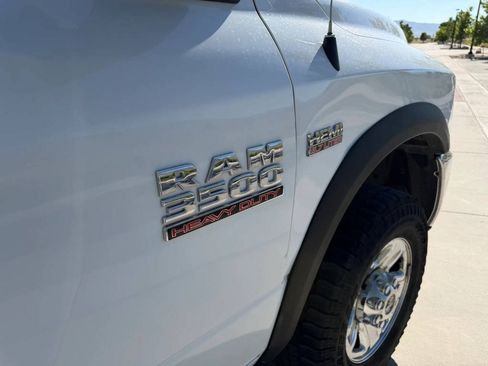 Used 2016 RAM 3500 SLT AWD/4WD image 10