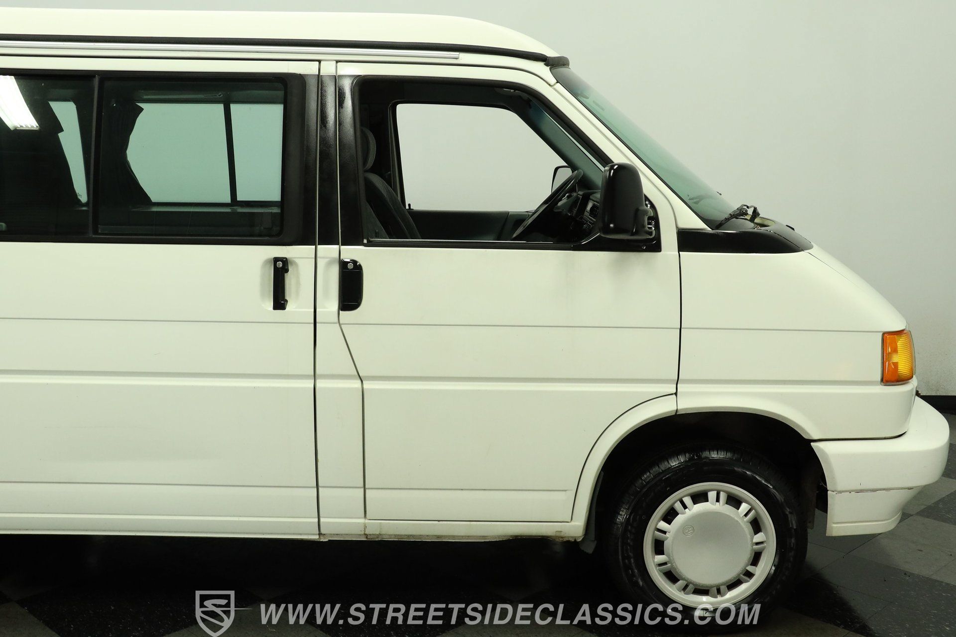 Used 1992 Volkswagen Eurovan Camper FWD image 29