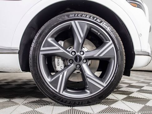 Used 2025 Genesis GV80 2.5T Prestige image 42