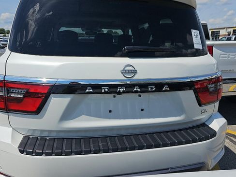 Used 2023 Nissan Armada SL w/ Cargo Package AWD/4WD image 8
