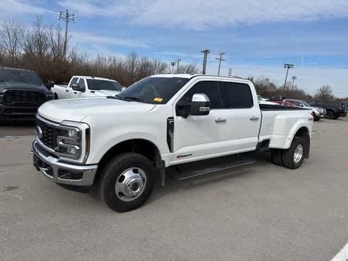Used 2024 Ford F350 King Ranch w/ Chrome Package image 19