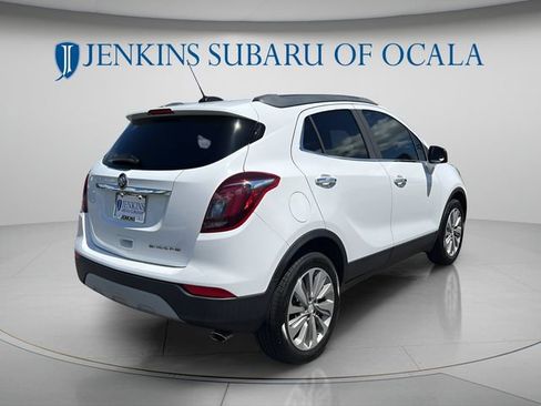 Used 2020 Buick Encore Preferred FWD image 3