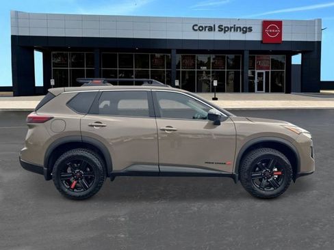 New 2026 Nissan Rogue Rock Creek image 6