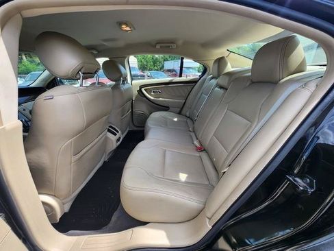 Used 2013 Ford Taurus Limited FWD image 18