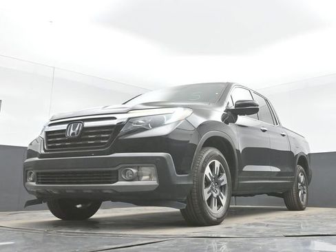 Used 2017 Honda Ridgeline RTL-E image 29