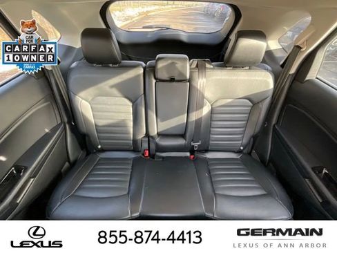 Used 2018 Ford Edge SEL w/ Equipment Group 201A image 16
