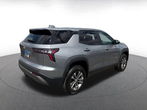 Used 2025 Chevrolet Equinox LT FWD image 15