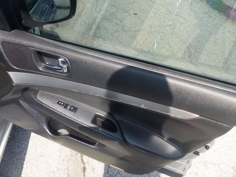 Used 2013 INFINITI G37 Journey w/ Premium Pkg RWD image 17