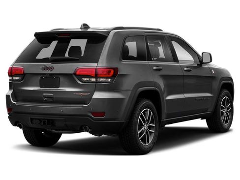 Certified 2021 Jeep Grand Cherokee Trailhawk w/ Premium Lighting Group AWD/4WD image 2