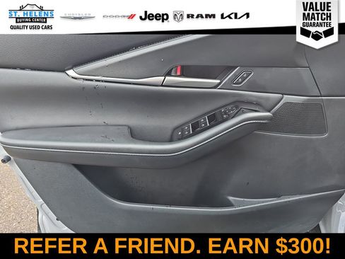 Used 2025 MAZDA CX-30 AWD 2.5 S w/ Select Sport Pkg image 16