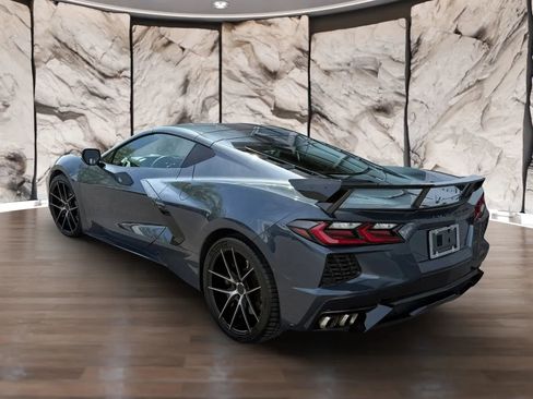 Used 2020 Chevrolet Corvette Stingray Coupe w/ Z51 Performance Package RWD image 14
