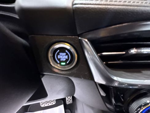 Used 2024 Buick Encore GX Sport Touring w/ Advanced Technology Package image 17