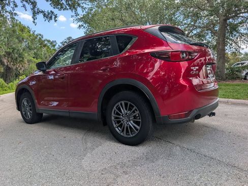 Used 2021 MAZDA CX-5 Touring FWD image 6