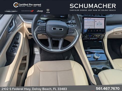 Certified 2024 Jeep Grand Cherokee Limited w/ Luxury Tech Group II AWD/4WD image 13