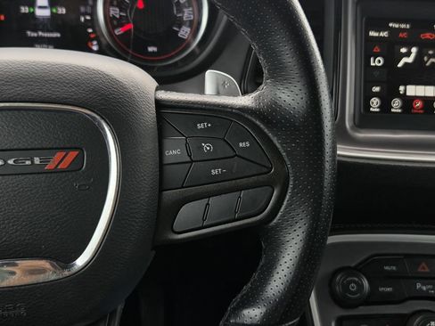 Used 2022 Dodge Challenger GT RWD image 18