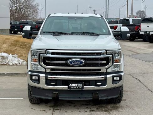 Certified 2022 Ford F350 Lariat w/ Chrome Package image 8