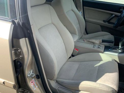 Used 2009 Subaru Outback 2.5i Special Edition image 9