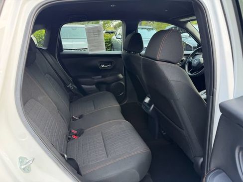 Used 2024 Honda HR-V Sport image 18